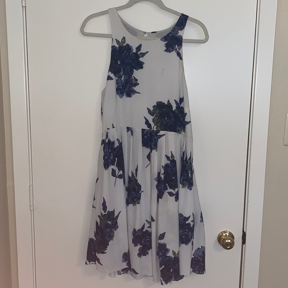 FREE PEOPLE !! White dress